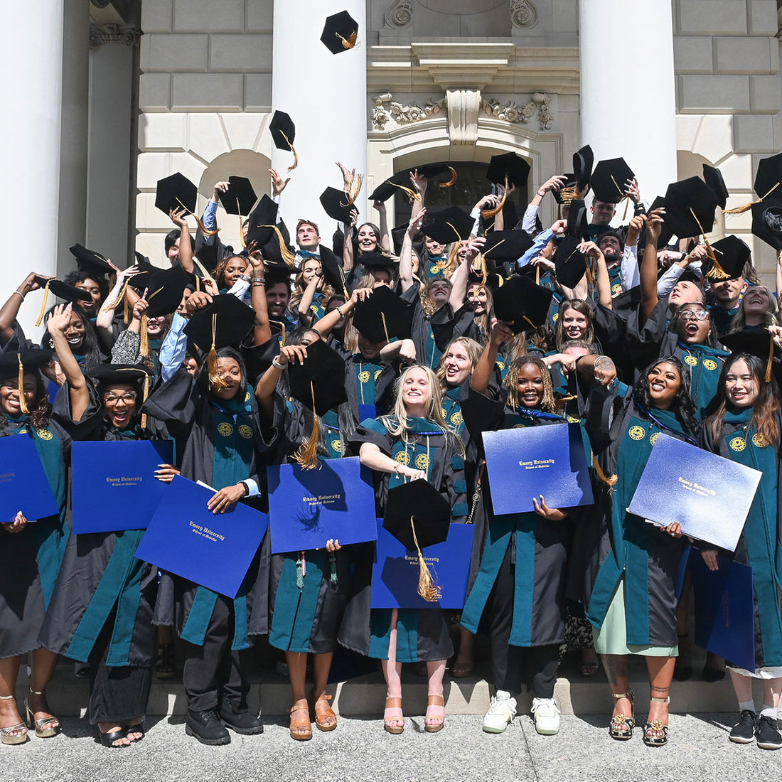 School of Medicine Alumni Scholarship Fund